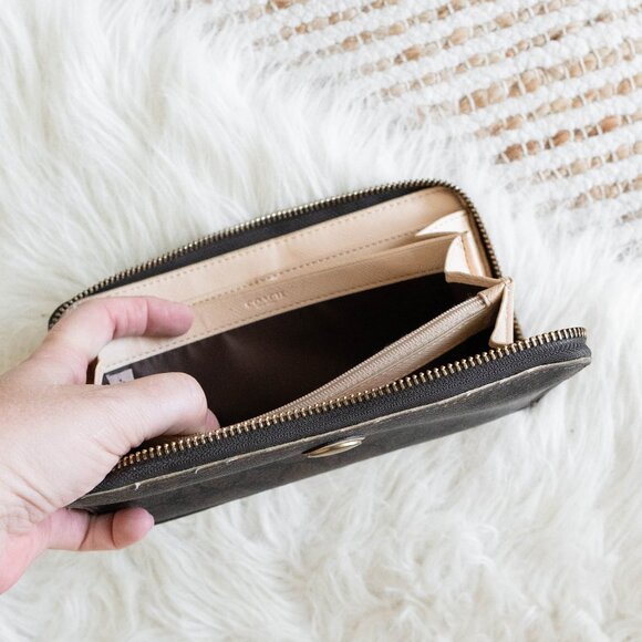 Coach Peyton Long Zip Around Wallet F50180 Signature CC Accordion Brown Tan - Picture 9 of 12